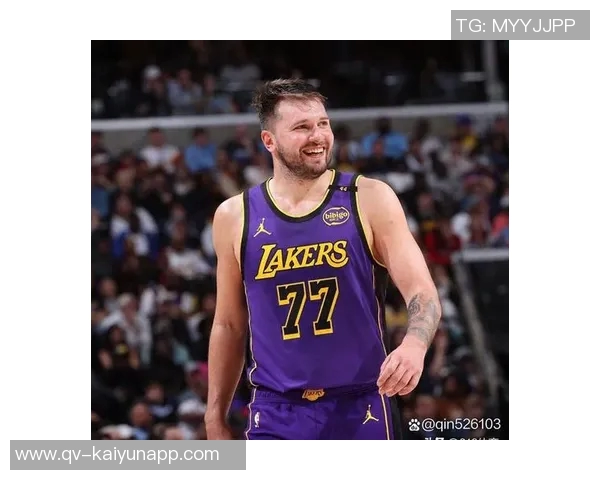 东契奇湖人生涯仅39场便追平浓眉10次砍下35分5篮板5助攻的壮举