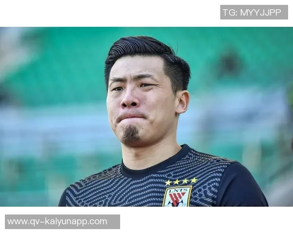 王大雷36岁庆祝里程碑荣获两件中国顶级联赛出场数纪念球衣